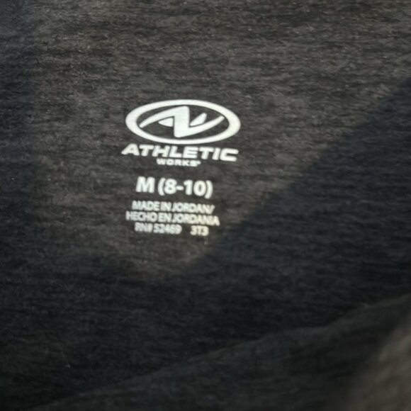 Closet cleat out Black athletic shorts cross over waist medium new - Picture 2 of 3